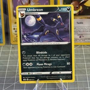 Umbreon Pokémon Card 009/015 Regular
